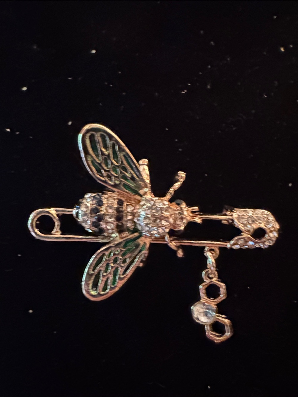 Brooch Pin Bee - Picture 2 of 6